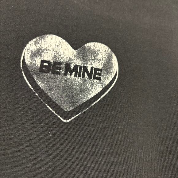 Be Mine Valentine Heart Candy Shirt Winn Cloding Fitted Love Sucks Center Logo - Picture 3 of 5
